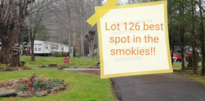 Bring your RV to the best spot in the smoky mountains